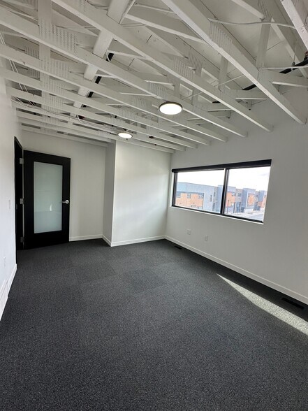 More Photos Of 4376 Forestdale Dr, Park City Research And Development For Sale