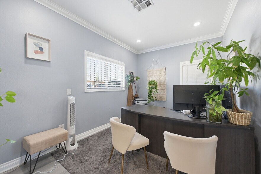 More Photos Of 746 N Mountain Ave, Ontario Freestanding For Lease