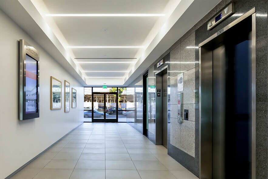 More Photos Of 6345 Balboa Blvd, Encino Office For Sale
