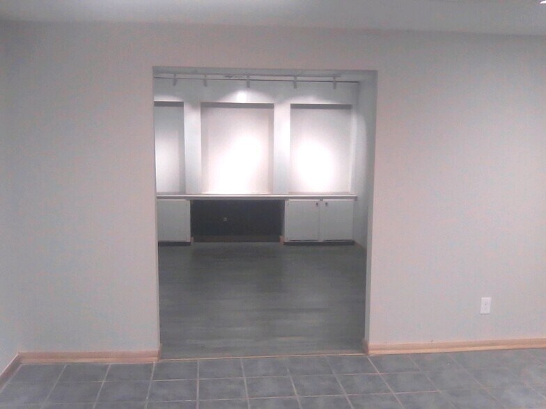 More Photos Of 901 N Virginia Ave, Oklahoma City Manufacturing For Lease