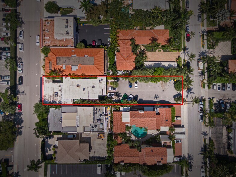 More Photos Of 217 Peruvian Ave, Palm Beach Office Residential For Sale