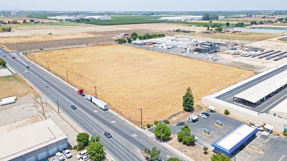 More Photos Of 2625 W Main St, Turlock Land For Sale