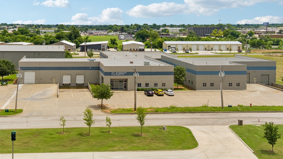 Primary Photo Of 3200 S Thomas Rd, Oklahoma City Warehouse For Lease