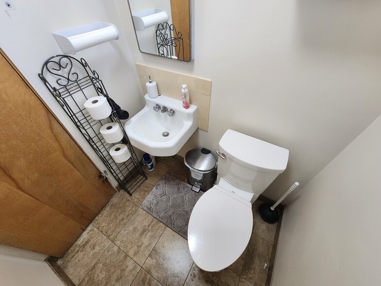 More Photos Of 520 3rd St, Idaho Falls Office For Sale