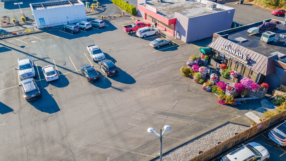 More Photos Of 1304 Ocean Beach Hwy, Longview Storefront Retail Office For Sale