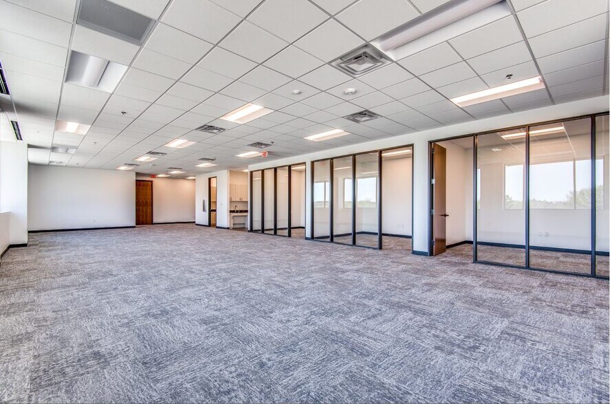More Photos Of 7330 Stonebrook Pky, Frisco Office For Lease