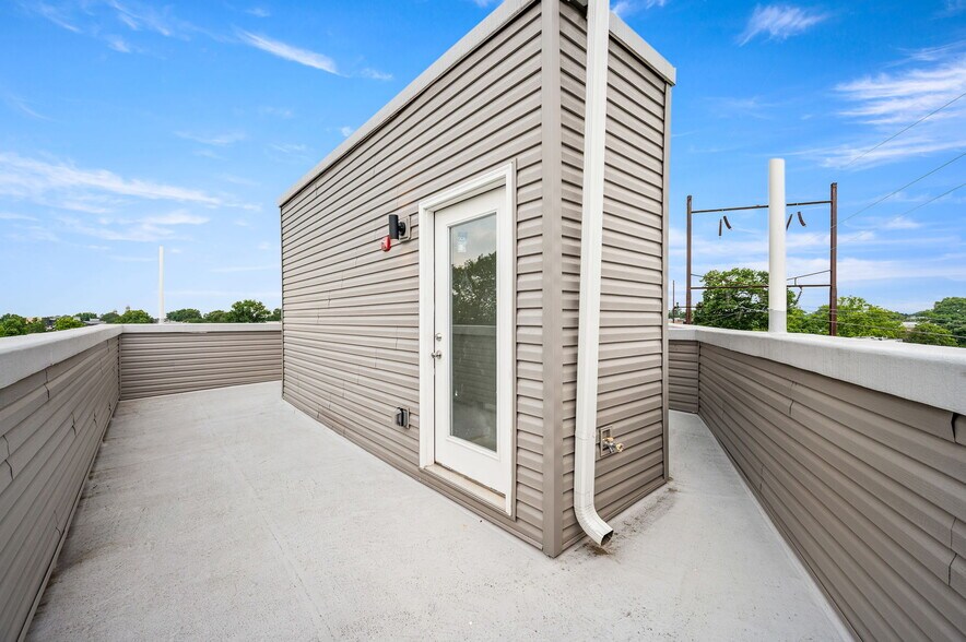 More Photos Of 4921 Chester Ave, Philadelphia Multifamily For Sale