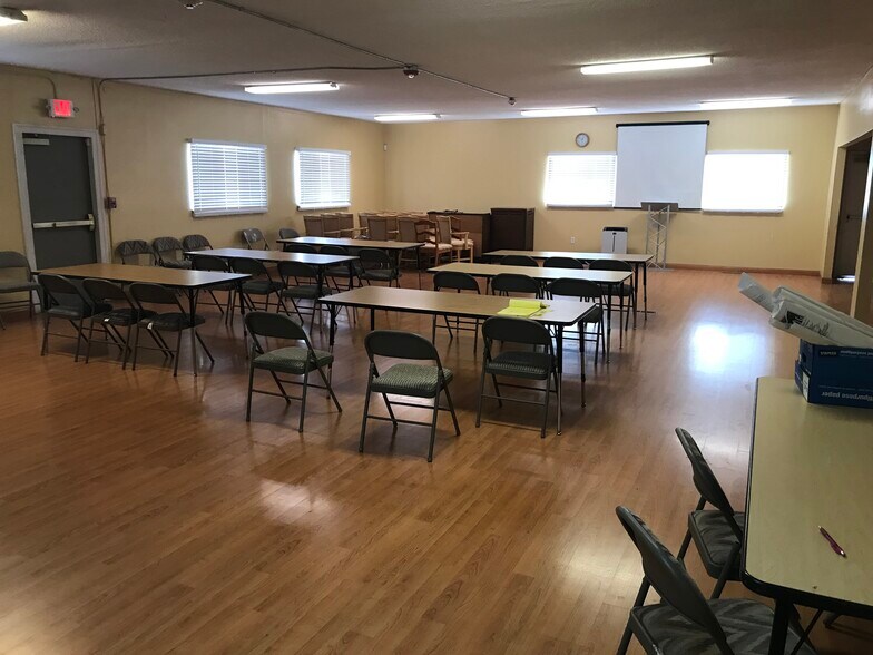 More Photos Of 55 E 18th St, Antioch Religious Facility For Sale