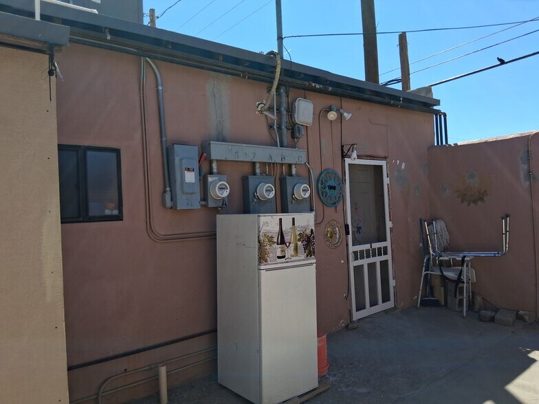 More Photos Of 617 S Virginia St, El Paso Multifamily For Sale