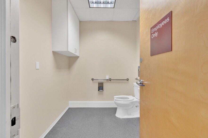 More Photos Of 400 29th St, Oakland Medical For Lease
