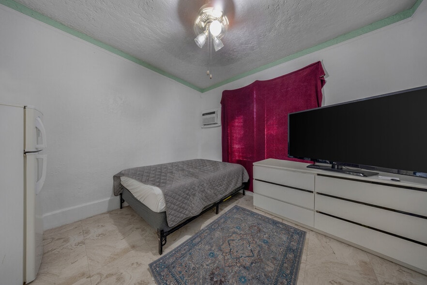 More Photos Of 1334 SW 4th St, Miami Apartments For Sale