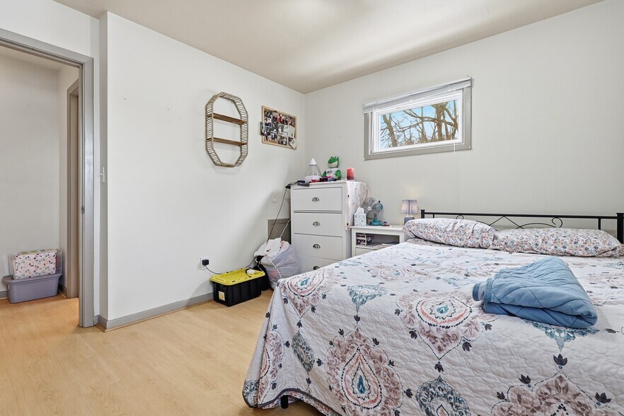 More Photos Of 149 Morton St E, Saint Paul Apartments For Sale