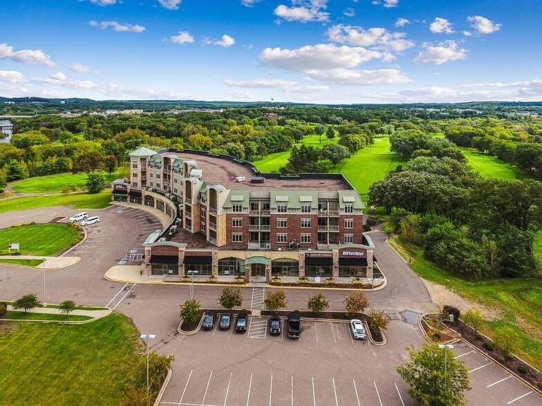 More Photos Of 401 Pinnacle Way, Eau Claire Apartments For Lease