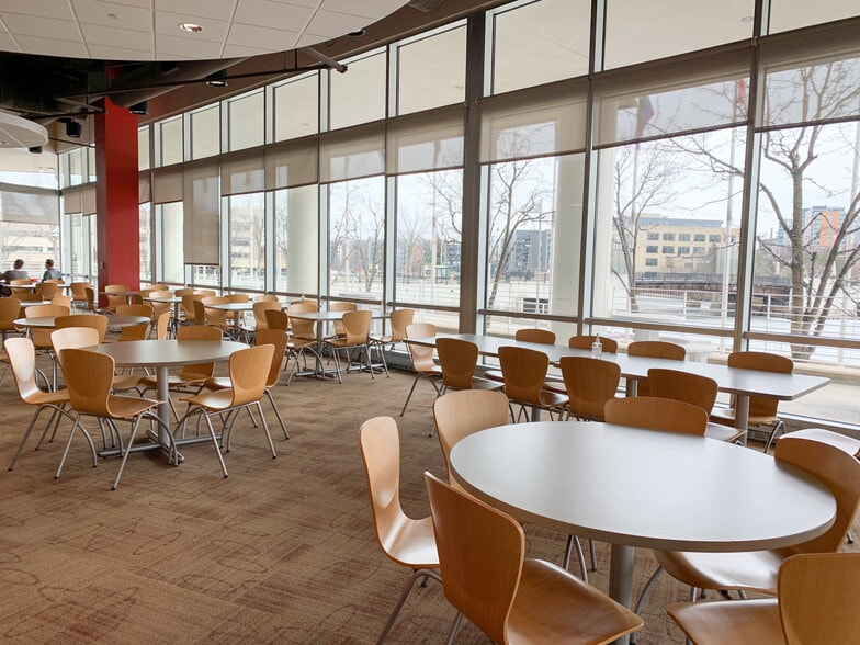 More Photos Of 100 N Manpower Pl, Milwaukee Office For Lease