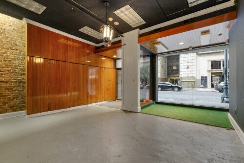 More Photos Of 213 Baronne St, New Orleans Office For Sale