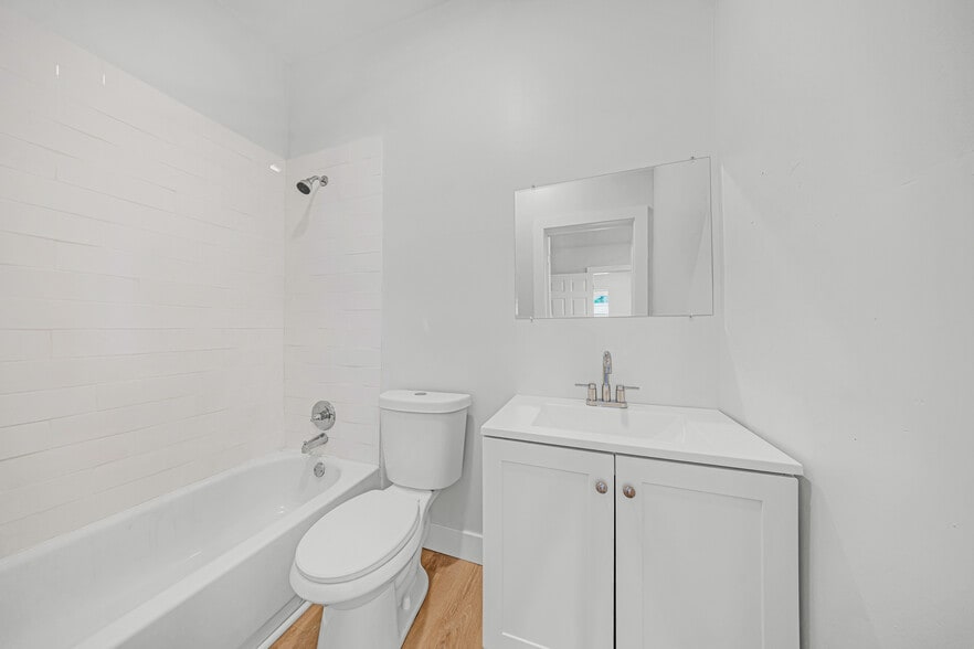 More Photos Of 1648 NW 33rd St, Miami Apartments For Sale