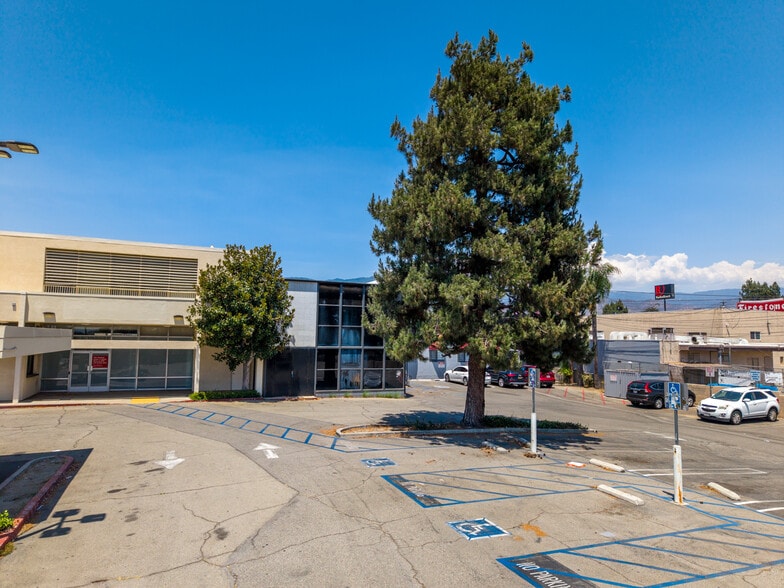 More Photos Of 247 E Highland Ave, San Bernardino Office Residential For Sale