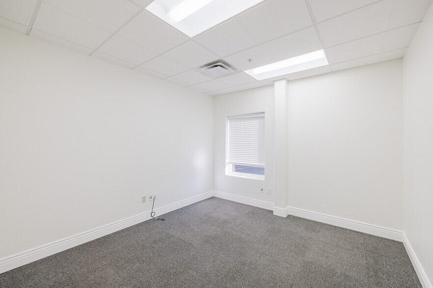 More Photos Of 2575 Alta Vista Dr, Elko Warehouse For Lease