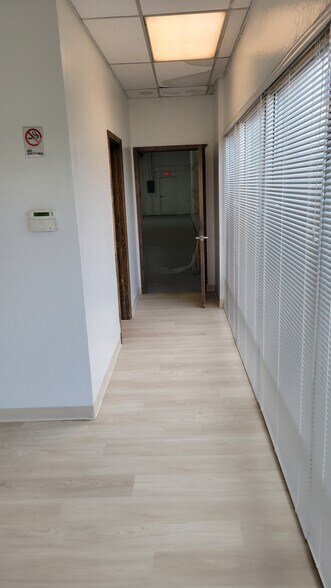 More Photos Of 1220 E Greg St, Sparks Light Distribution For Lease