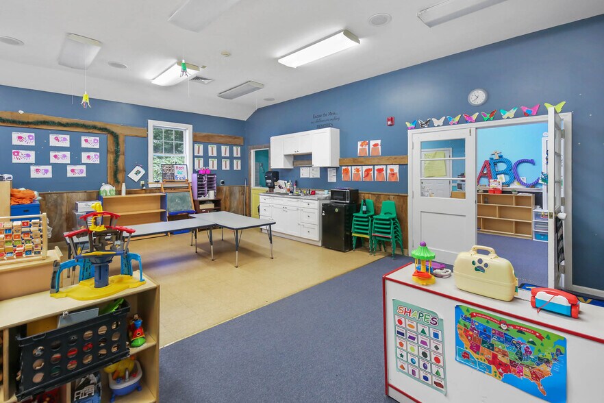 More Photos Of 1129 Route 169, Woodstock Schools For Sale