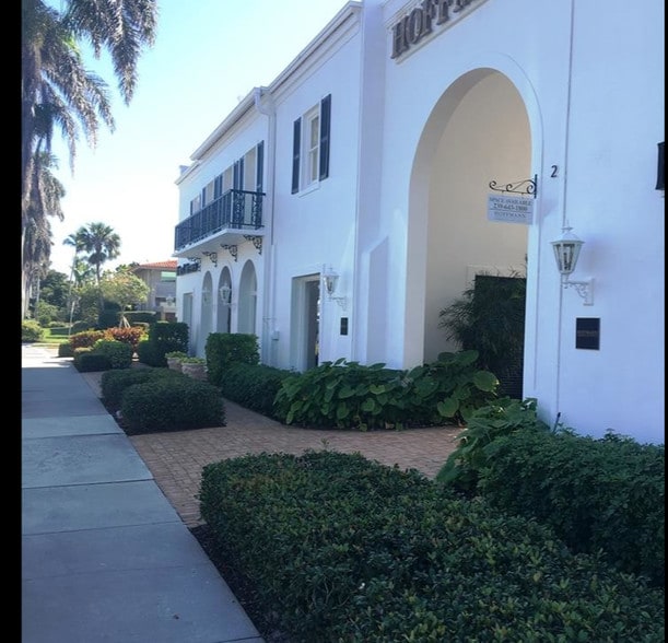 More Photos Of 292-296 14th Ave S, Naples General Retail For Lease