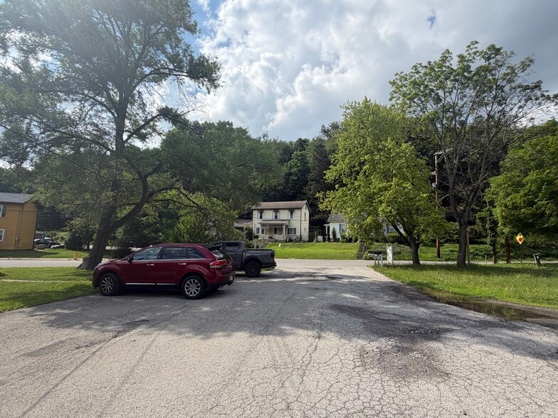 Primary Photo Of 1 Denman Trailer Ct, New Brighton Manufactured Housing Mobile Home Park For Sale