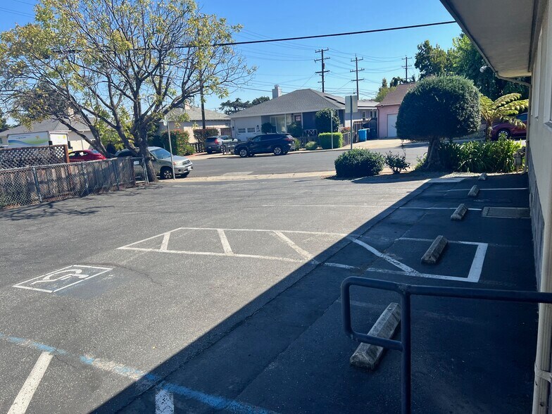 More Photos Of 3455 Pacific Blvd, San Mateo Medical For Lease