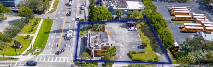 More Photos Of 600 S Dixie Hwy W, Pompano Beach Restaurant For Sale