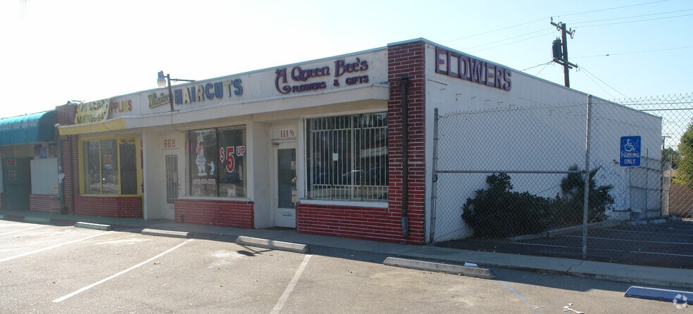 More Photos Of 657-669 Glendora Ave, La Puente Convenience Store For Sale