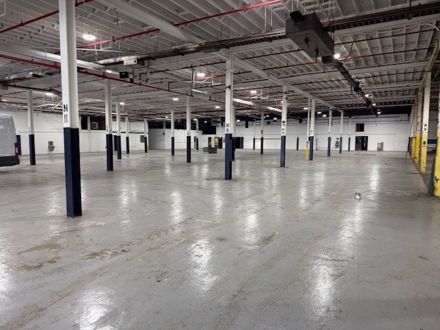 More Photos Of 5278 County Road 424, Antwerp Manufacturing For Lease