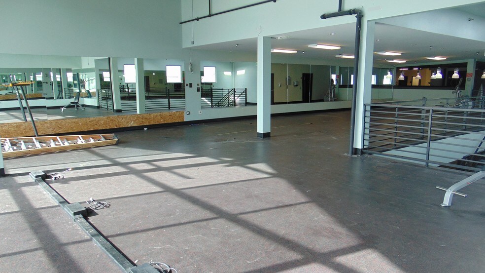 More Photos Of 1640-1658 S State St, Orem Freestanding For Sale