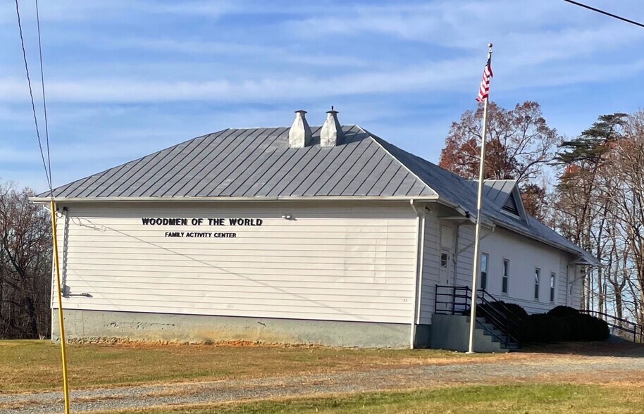 More Photos Of 55 Woodman Rd, Rocky Mount Religious Facility For Sale