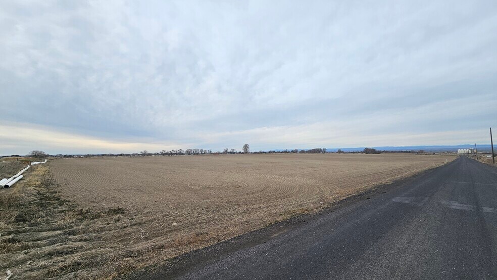More Photos Of HWY 30 1600 E, Buhl Land For Sale