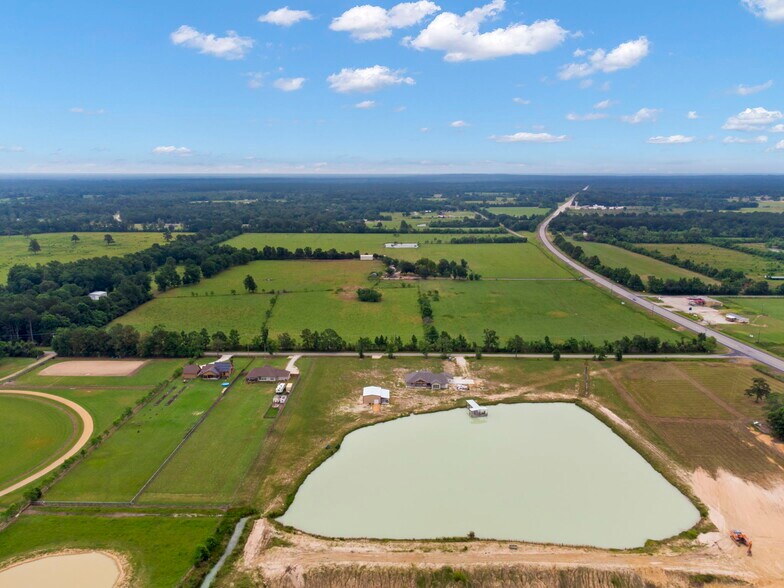 More Photos Of 14630 Hwy 105, Cleveland Land For Sale