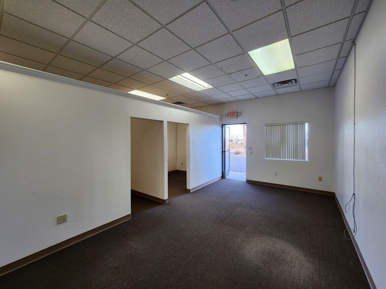 More Photos Of 1231 E Basin Ave, Pahrump Restaurant For Lease