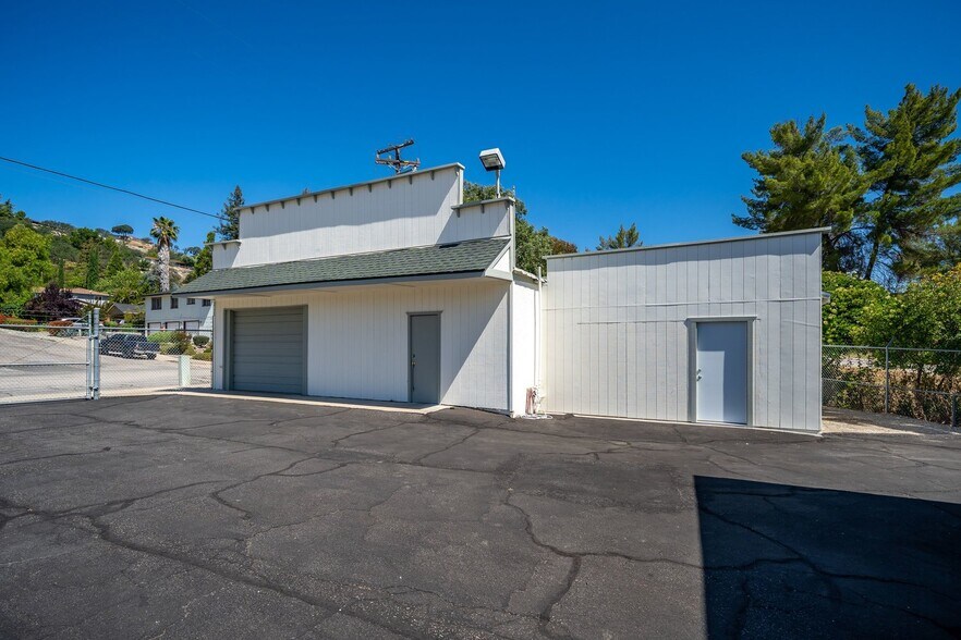 More Photos Of 3724 Oak st, Paso Robles Warehouse For Lease