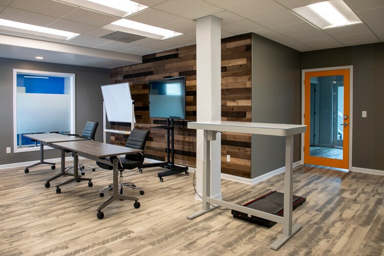 More Photos Of 2960 N Academy Blvd, Colorado Springs Office For Lease