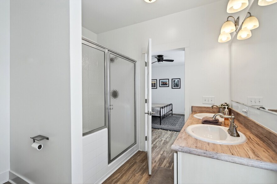 More Photos Of 8026 Buck Creek Rd, Marion Apartments For Sale