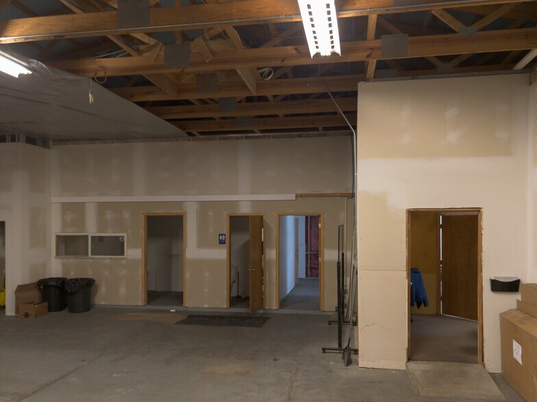 More Photos Of 2616 N US Highway 131, Elmira Industrial For Sale