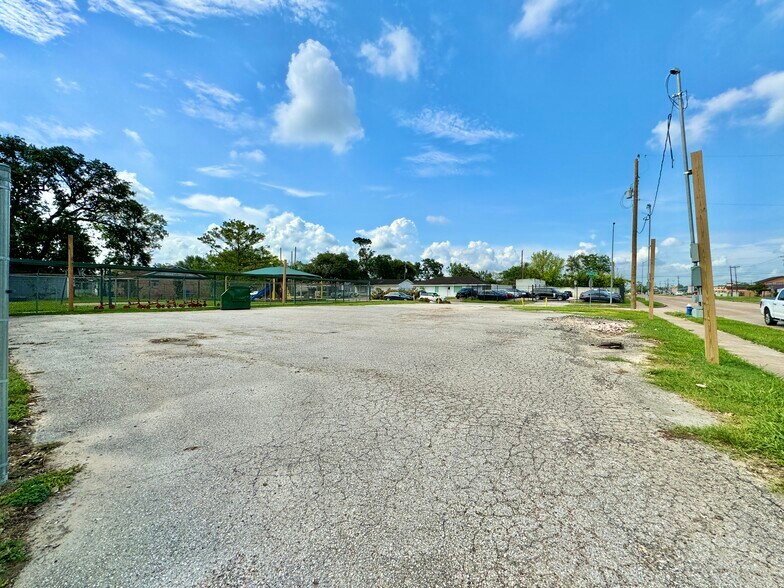 Primary Photo Of 5434 Melanite Ave, Houston Land For Lease