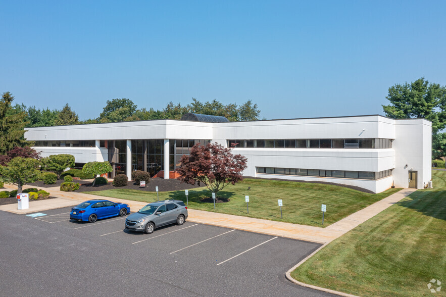 Primary Photo Of 1900 AM Dr, Quakertown Medical For Lease