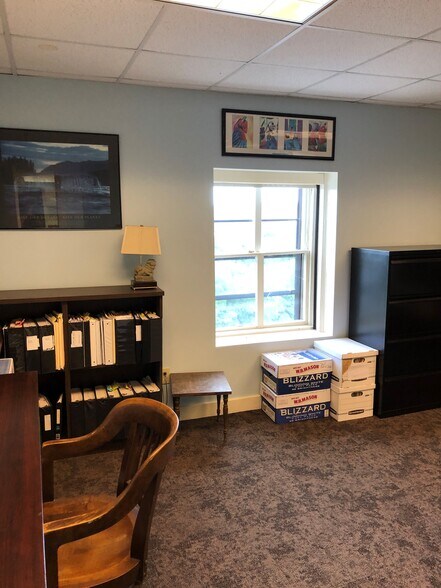 More Photos Of 17 Elk St, Albany Office For Lease