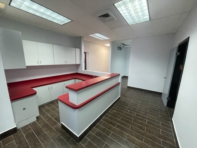 More Photos Of 2012-2040 Monroe St, Dearborn Medical For Lease