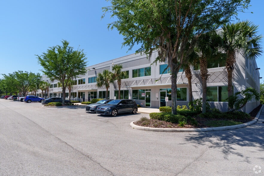 Primary Photo Of 6457 Hazeltine National Dr, Orlando Warehouse For Sale