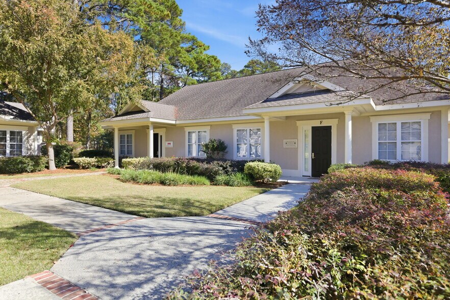 Primary Photo Of 4101 Main St, Hilton Head Island Office For Sale