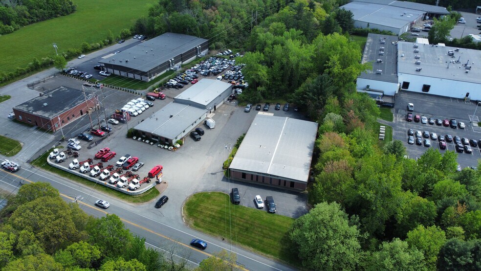 More Photos Of 790 W Chestnut St, Brockton Service For Sale