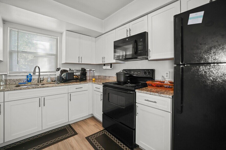 More Photos Of 7108 S Kissimmee St, Tampa Multifamily For Sale