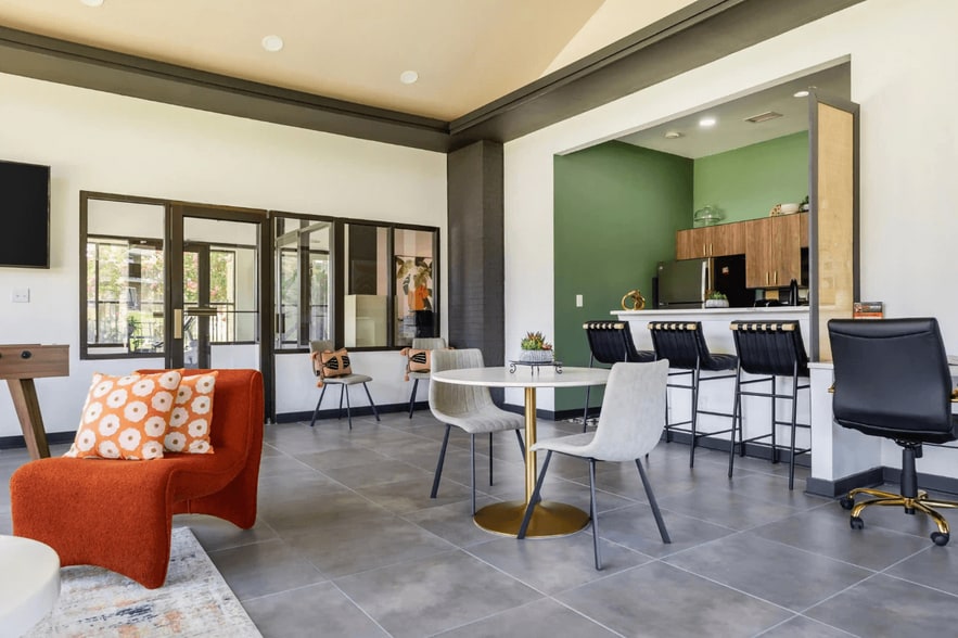 More Photos Of 29 Briar Cir, Fayetteville Apartments For Sale
