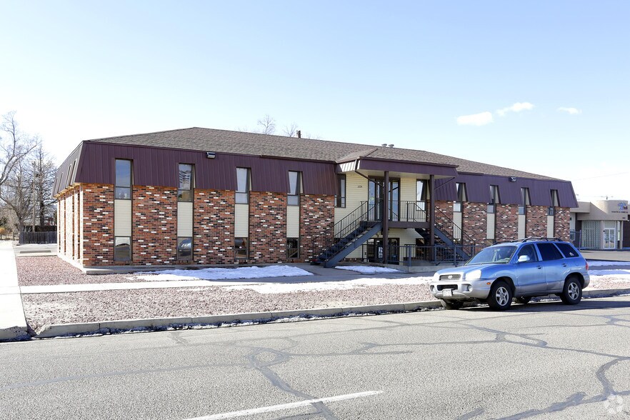 More Photos Of 1002-1008 W Abriendo Ave, Pueblo Office For Lease