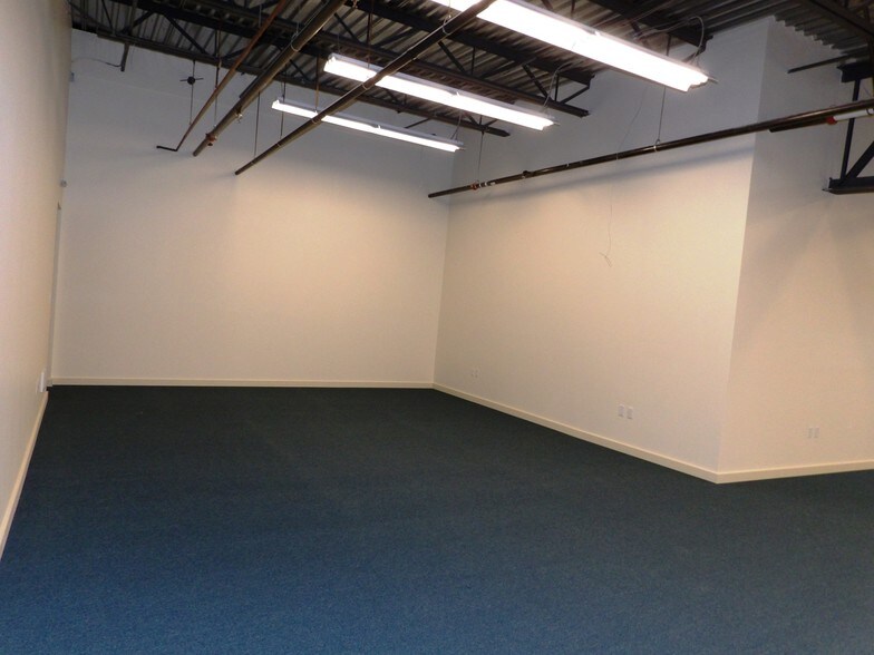 More Photos Of 3810 166th Pl NE, Arlington Office For Lease